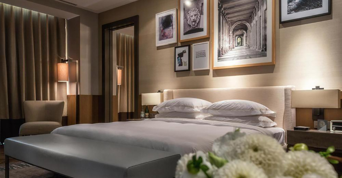 oteli-v-sochi-dlya-molodezhi-ot-hotellook